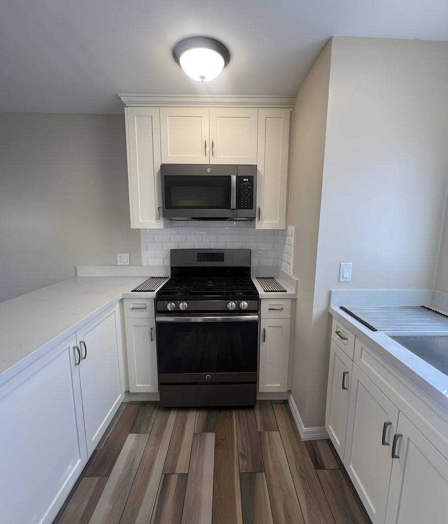 10310 S. Main St., Apt. 4, Los Angeles, CA 90003