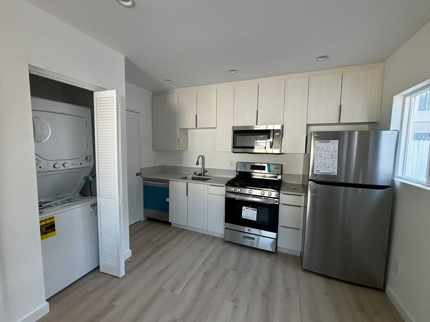 5760 Morley Ave., Los Angeles, CA 90045