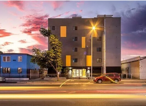 Beautiful and Spacious 1 bed/1 bath Apartment ~Comes with Appliances,Water/Trash Included, No application fee. SECTION 8 WELCOME! Save Up to $500/Month on Your Rent Portion for 12 Months! – photo 1