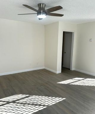 Beautiful 2 Bed/1 Bath Apartment - Comes with Parking, Appliances, Water/Trash Included - 3 MONTHS RENT FREE ON THE TENANT’S PORTION, CAPPED AT $3,500! LA CITY VOUCHER ACCEPTED! ACCEPTING 1-BED VOUCHERS! $500 SECURITY DEPOSIT! $250 AMAZON GIFT CARD! – photo 1