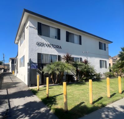 Gorgeous Studio ~ LA City Section 8 Vouchers Accepted - RENT PROMO: 3 MONTHS RENT-FREE ON TENANT'S PORTION CAPPED AT $1,500.00! – photo 1
