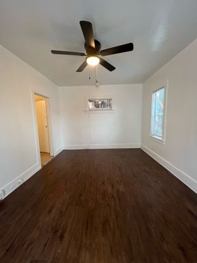 Beautiful Newly Renovated 1 Bedroom 1 Bath ~ Comes with Appliances, Cold Water Included, & No app fee! LA City Section 8 Vouchers Accepted – photo 1