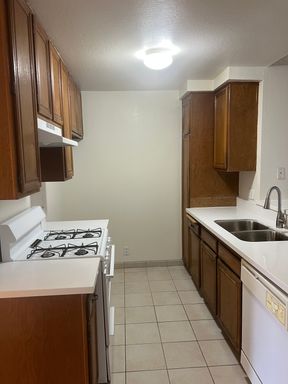 Gorgeous & Spacious 2 Bed / 2 Bath ~ Comes with Parking, Appliances, Water/Trash Included, No app fee!