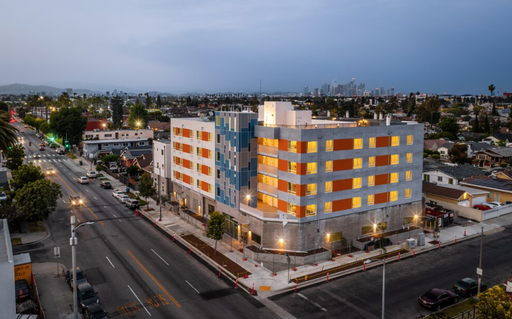Charming 2 bed/2 bath ~ Comes with Parking, Appliances, Water/Trash/Gas Included, No app fee - LA CITY SECTION 8 VOUCHER! MOVE IN PROMO: 3 MONTHS OF FREE RENT ON THE TENANT PORTION, CAPPED AT $2500 & $250 AMAZON GIFT CARD! – photo 1