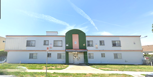 Beautiful 3 Bed/1.75 Bath Apartment - Comes with Parking, Appliances, Water/Trash Included - 5 MONTHS OF FREE RENT ON THE TENANT'S PORTION, CAPPED AT $2,500! + $300 AMAZON GIFT CARD + 1 FLATSCREEN TV! – photo 1