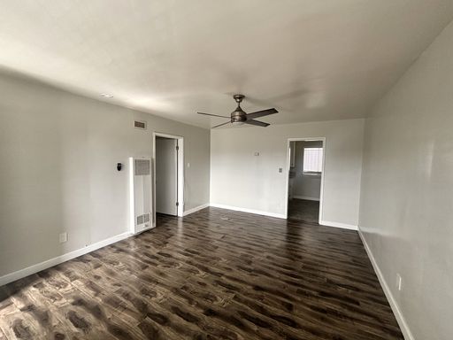 Your Next Home: 1 Bed / 1 Bath Apartment ~ Comes with Appliances, Water/Trash Included, No application fee! – photo 1