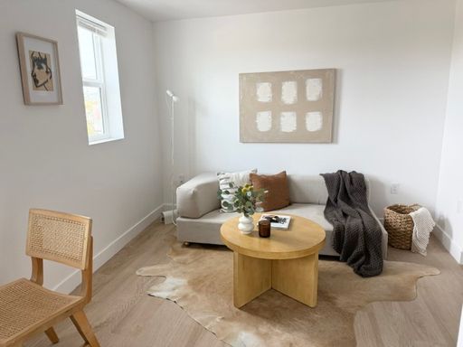 Your Next Home Awaits - Bright & Cozy Studio Apartment ~ Comes with Appliances, Water/Trash/Gas Included, & No application fee! – photo 1