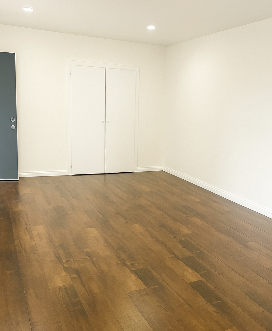 Los Angeles Apartment: 2715-2723 San Marino St