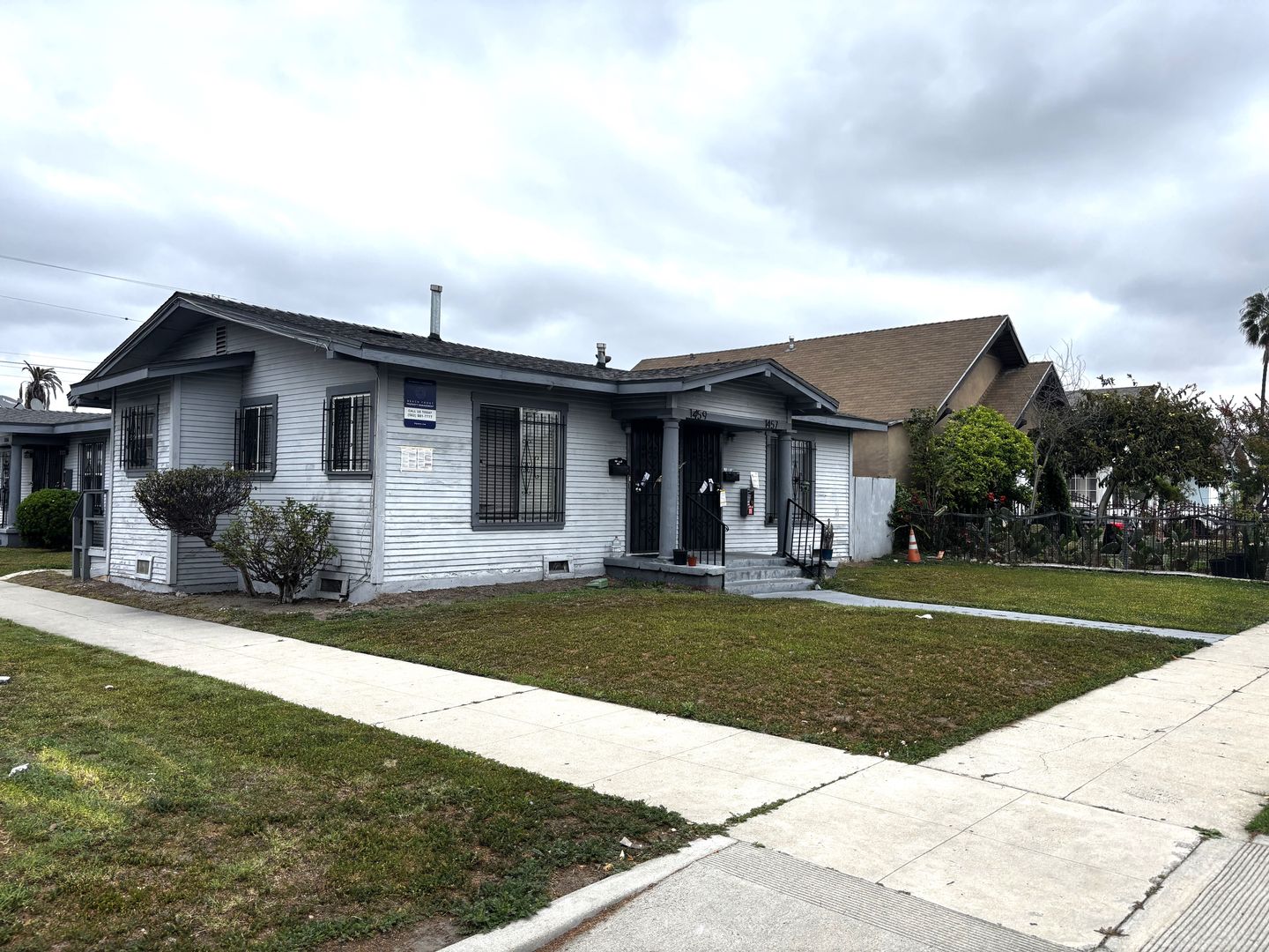 Los Angeles Apartment: 1457 W. 52nd St.