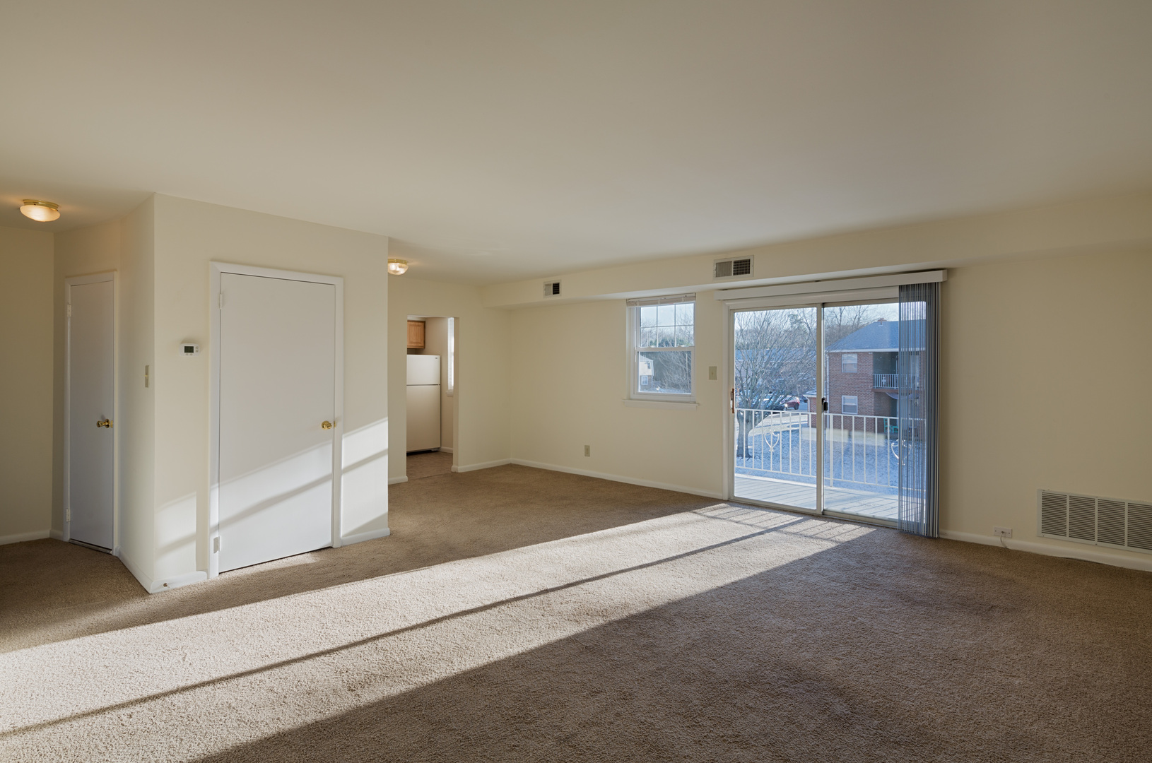 Pickwick Apartments LLC 3 of 12