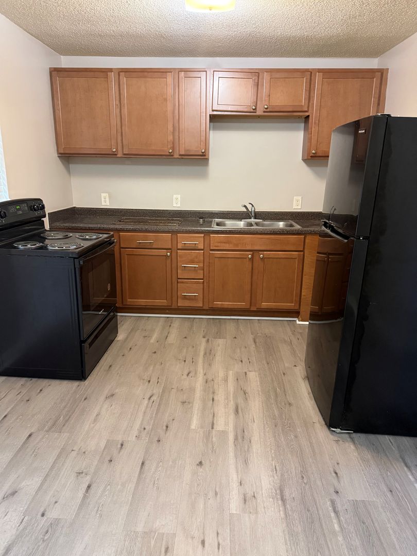 Charlotte House: 1320 Thomasboro, Unit #4