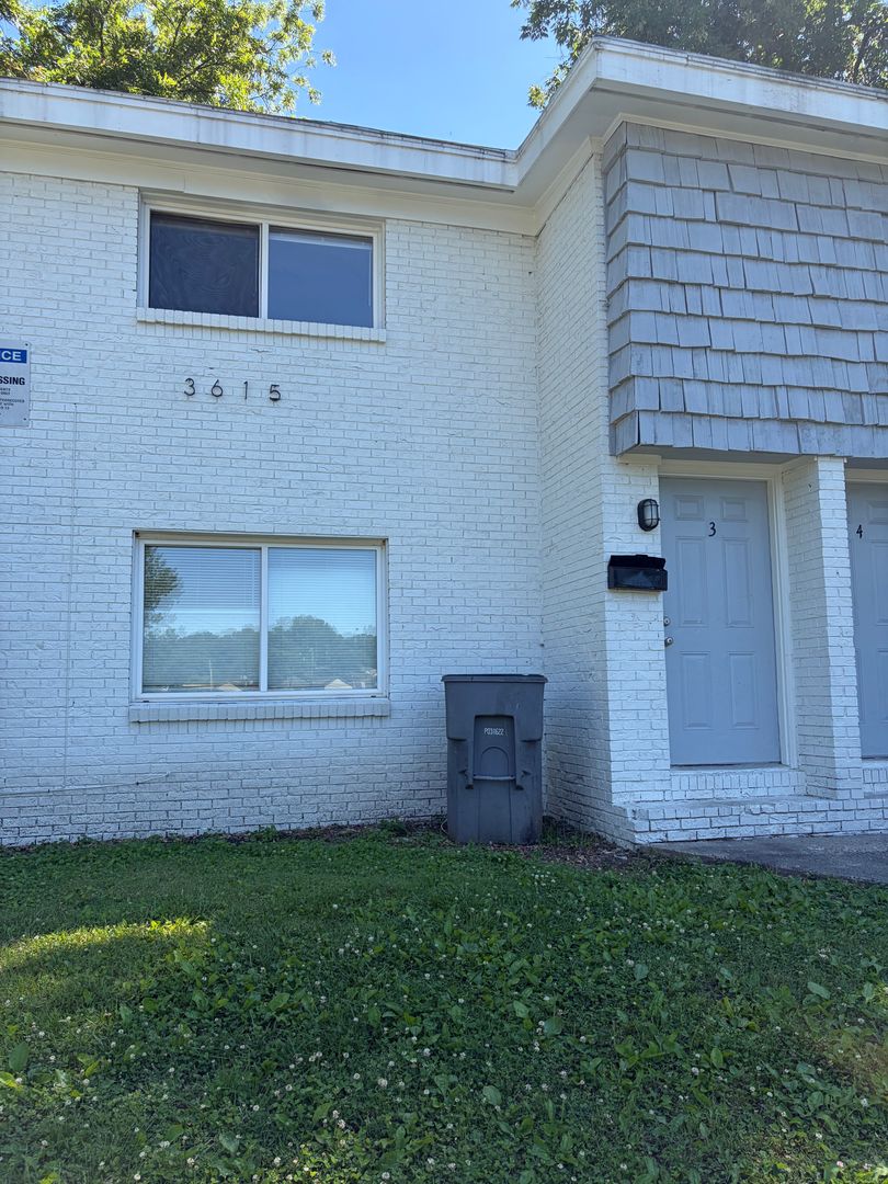 Charlotte House: 3615 Glenwood Drive, Unit #3