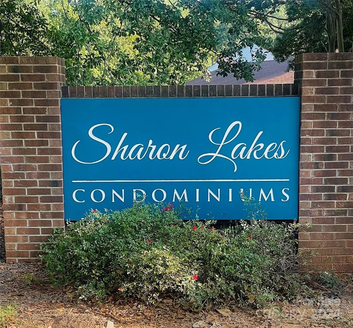Charlotte Condo: 1904 Beechtree Court, Unit #8