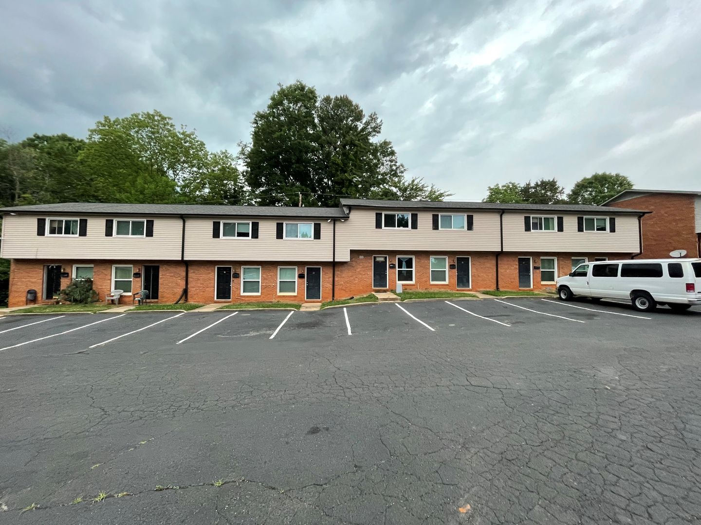 Charlotte Apartment: 332 Bradford Drive