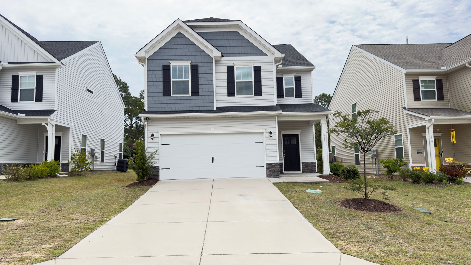 Graniteville House: 618 Count Fleet Court