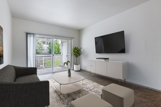 $750 off 1st months rent ~ Hidden Gem! Best kept secret in Eugene. – photo 1