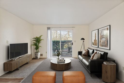 Secure your new home now and get $500 OFF MOVE IN! Ground floor unit with Park view! Great neighbors, location and amenities! Call us for more info! – photo 1