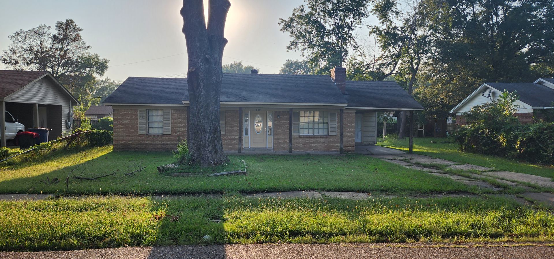 West Memphis House: 740 N 18th St.