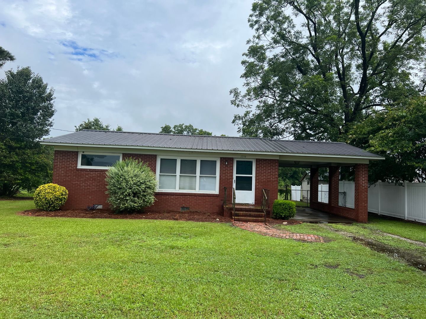 Pink Hill House: 1094 Jonestown Rd.