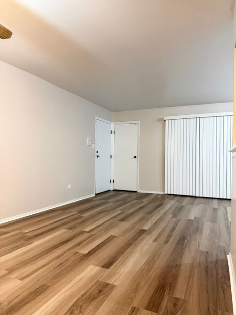Richton Park Apartment: 4522 Heartland Dr.