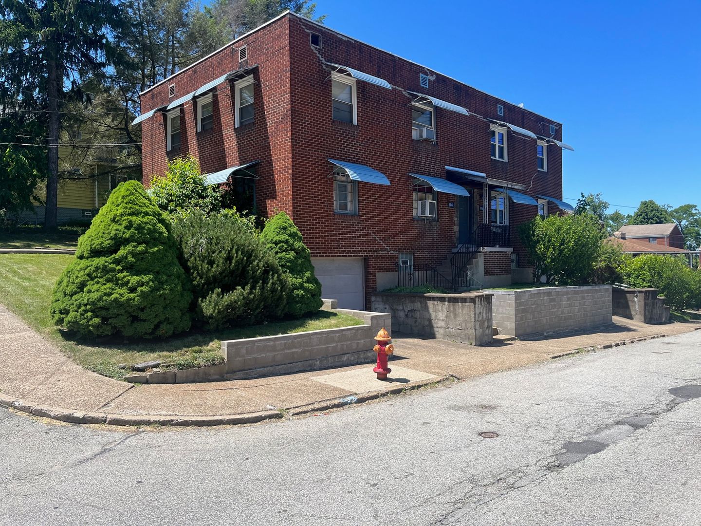 McKeesport Apartment: 1114-1116 Ohio Street