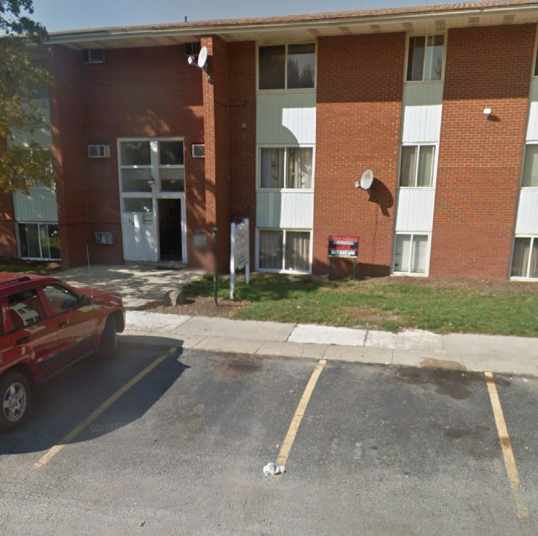 Plano Apartment: West South Street