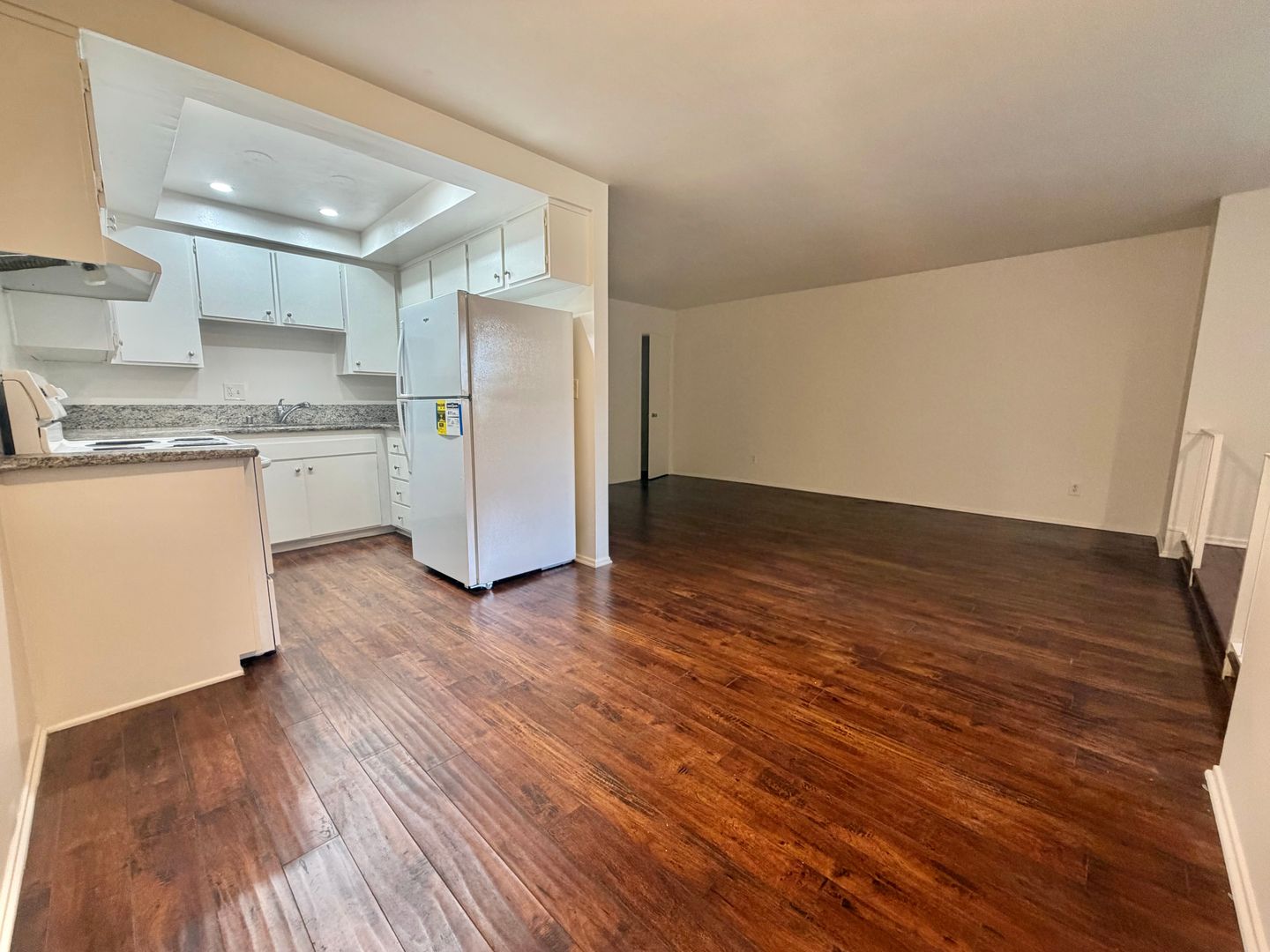 Torrance Apartment: 2940 West 235 Street