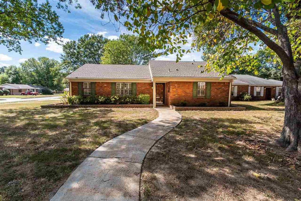 Memphis House: 5236 Boswell Ave