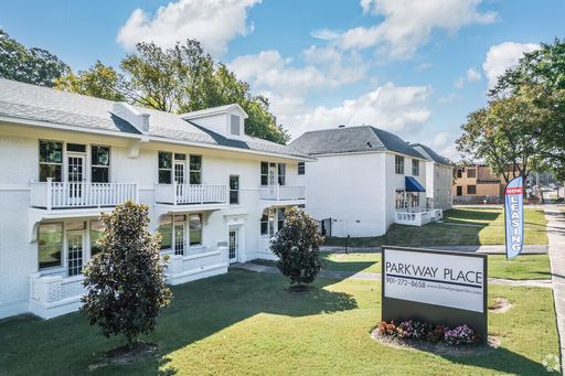 Parkway Place Apartments – photo 1