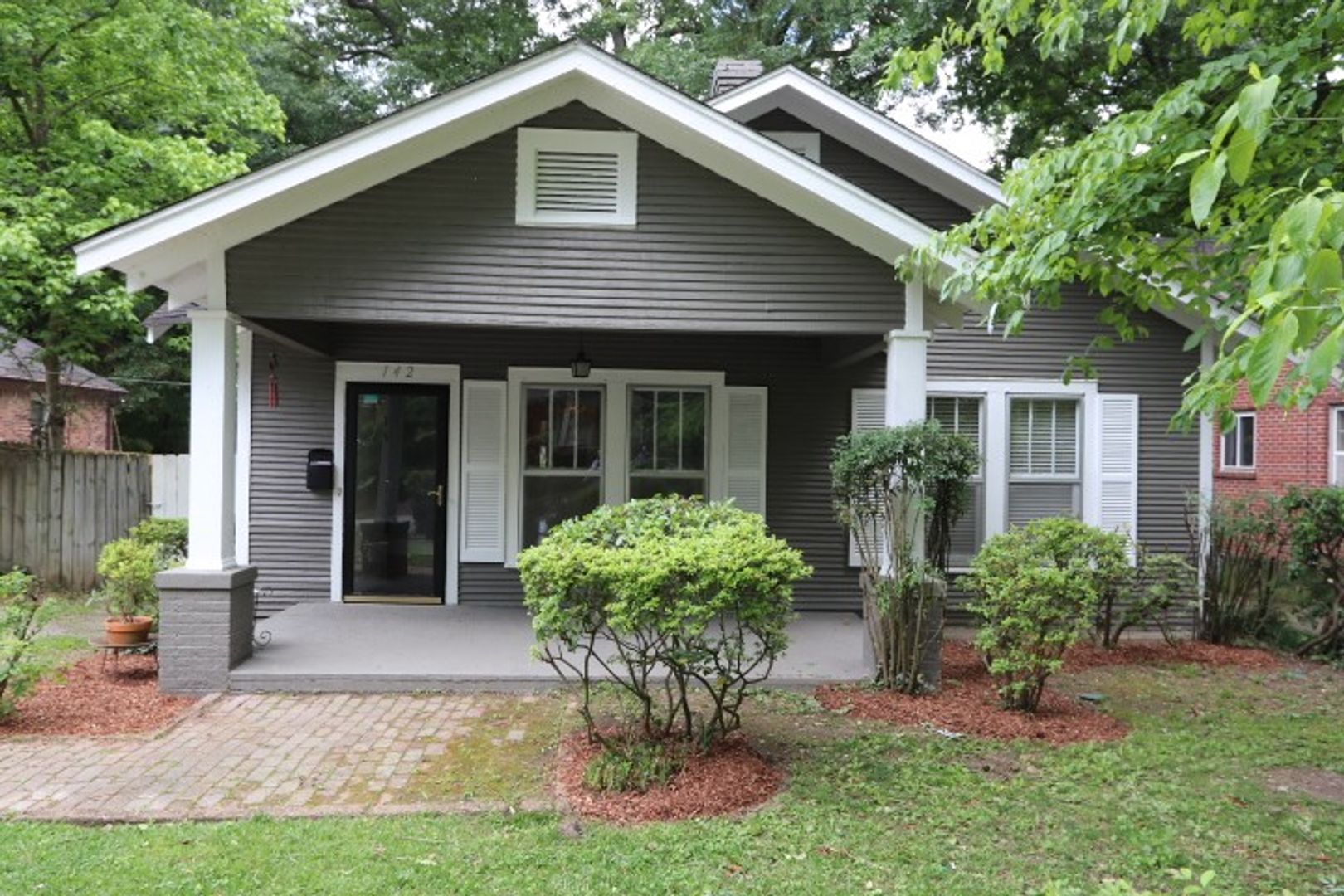 Memphis House: 142 Humes Street