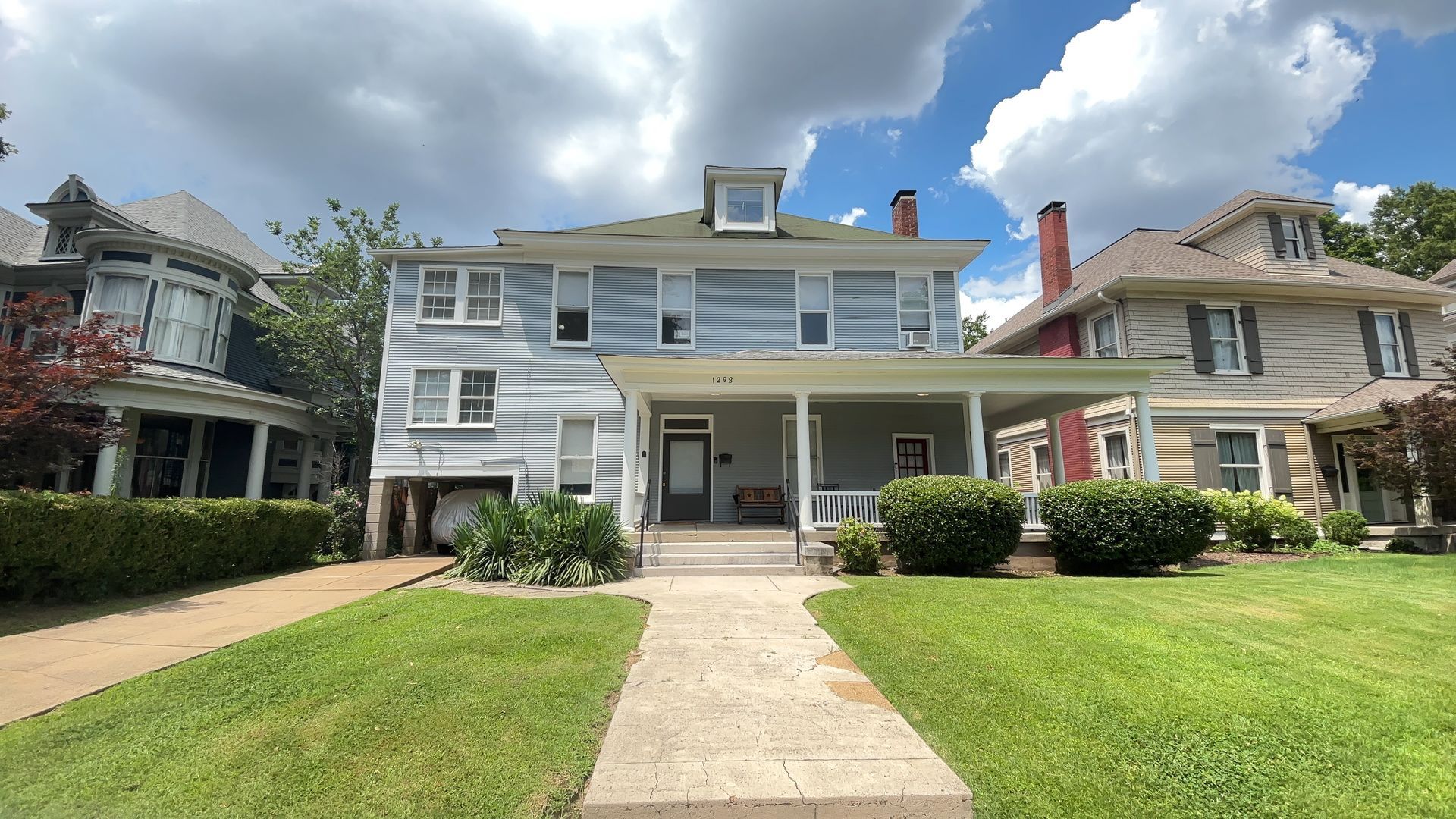 Memphis Apartment: 1298 Carr Ave