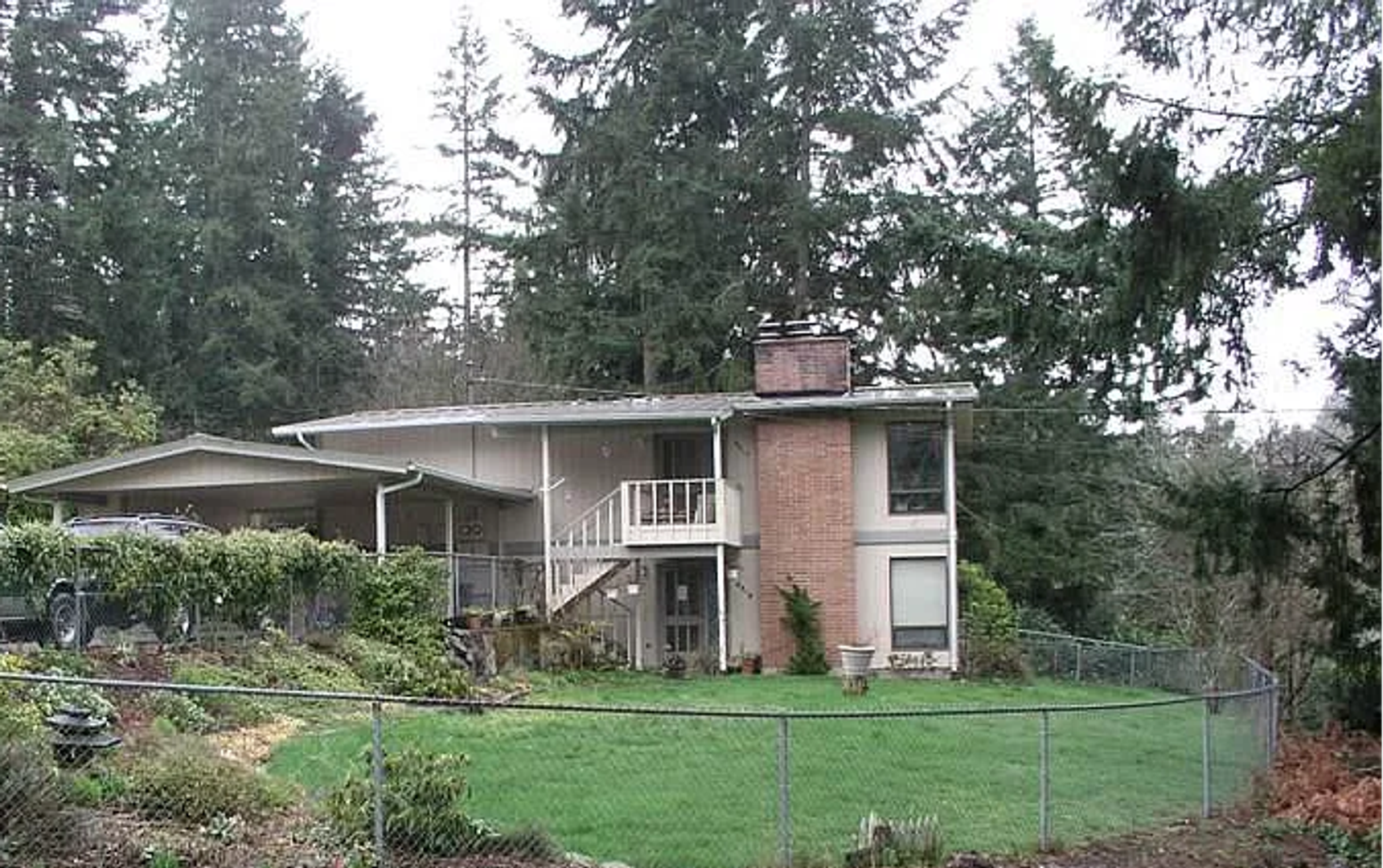 Bremerton House: 2010 E. Phinney Bay Road