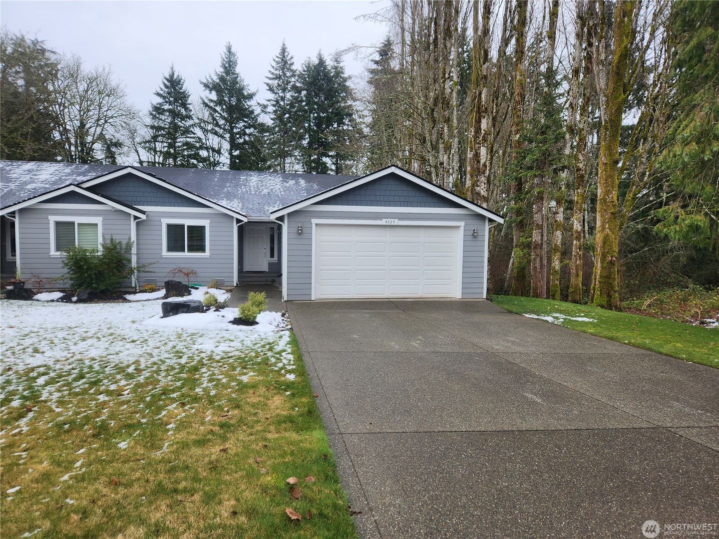 Port Orchard House: 4323 Phillips Road SE