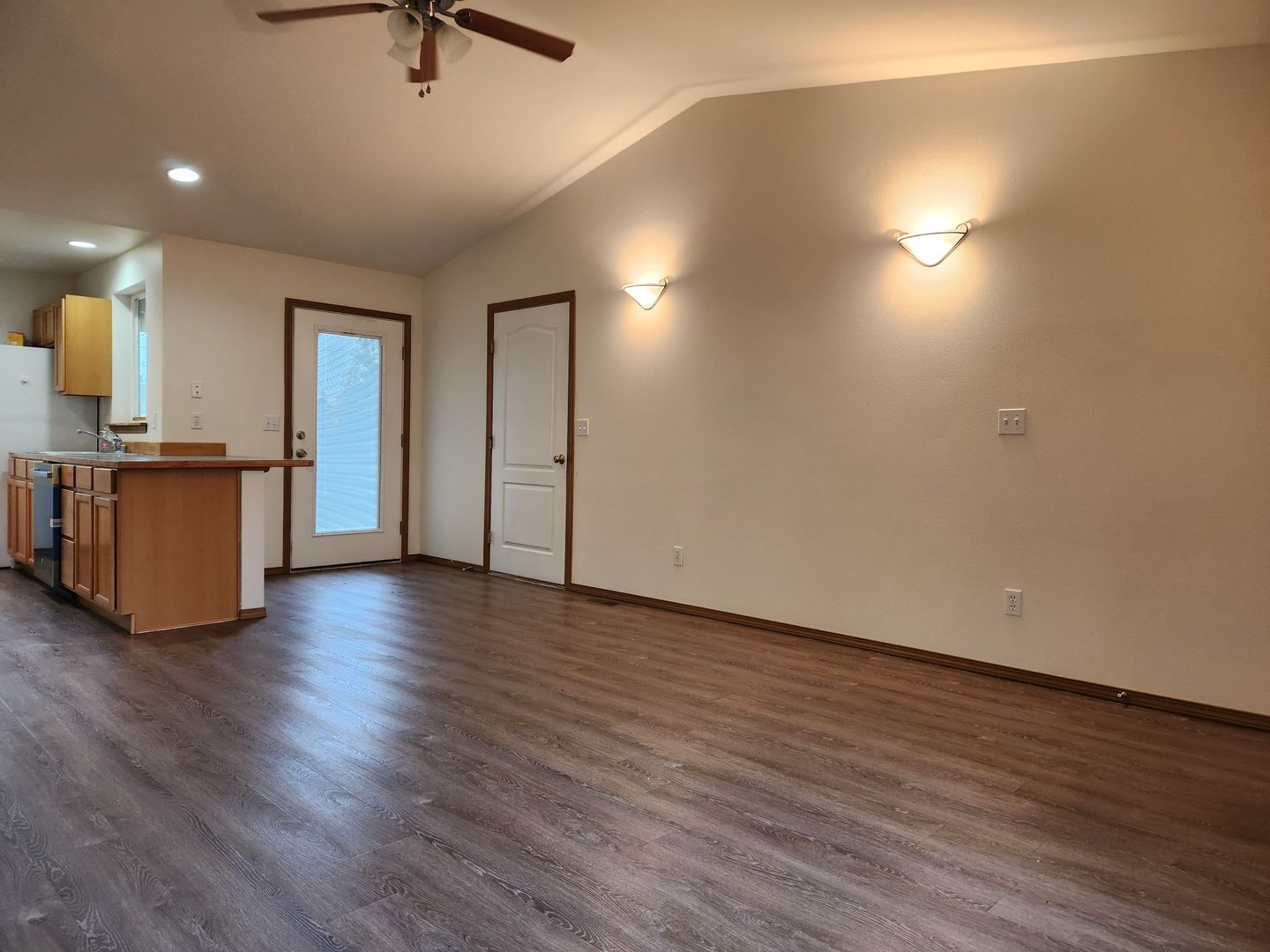 Port Orchard Multiplex: 240 Poplar Street