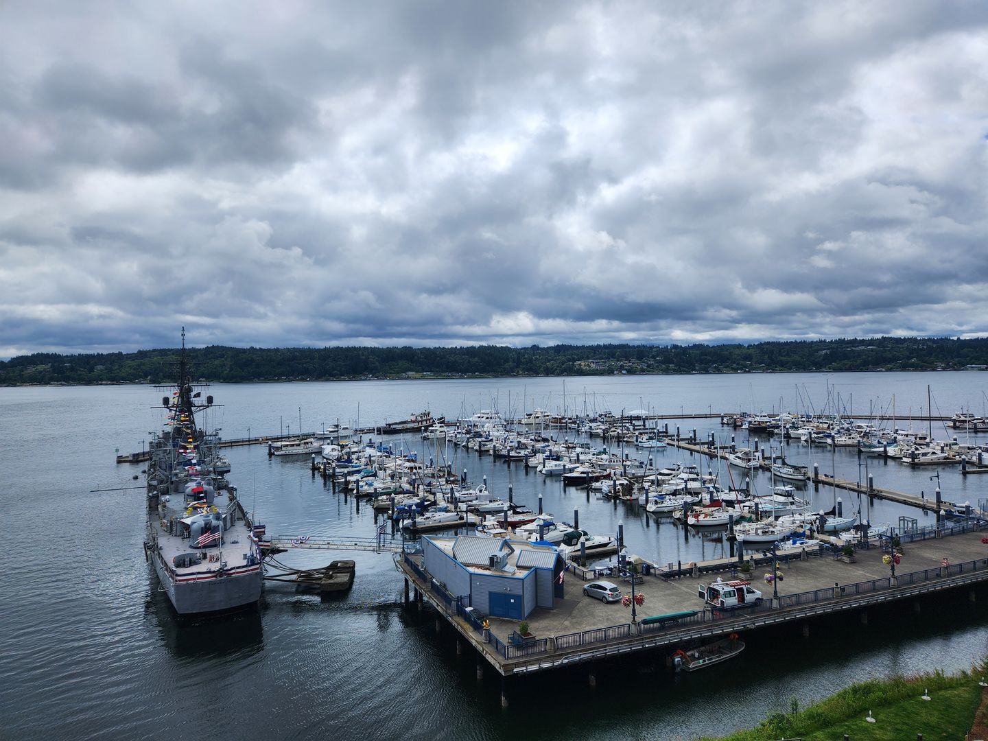 Bremerton Apartment: 400 Washington Ave