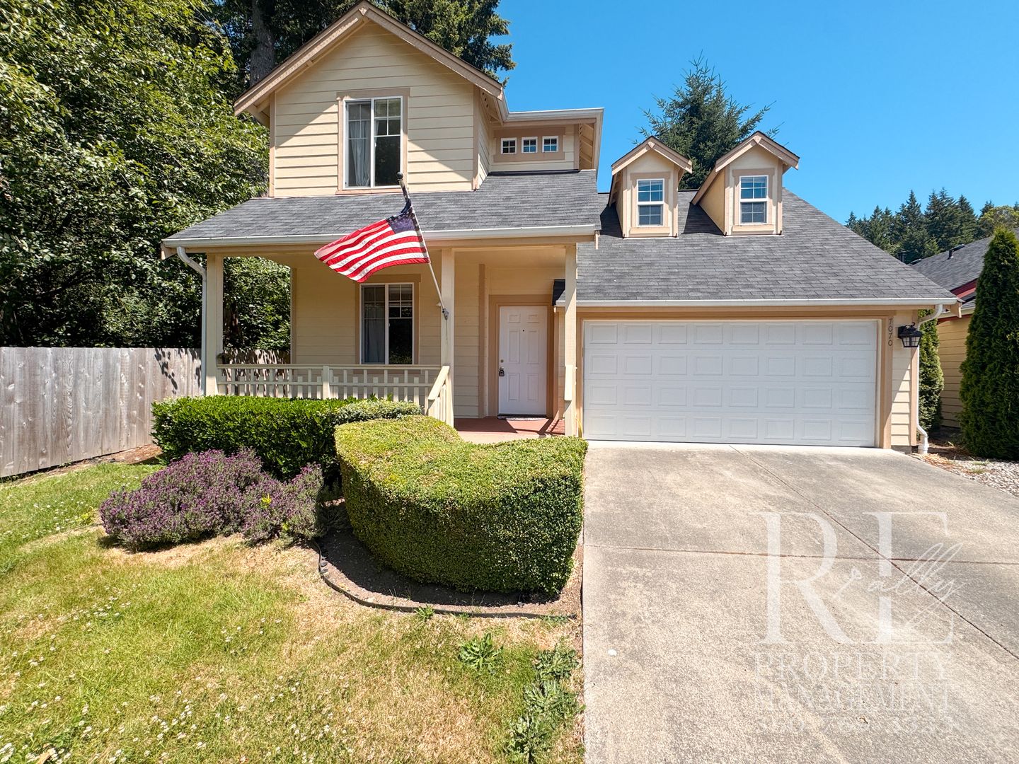 Bremerton House: 7070 Engine Ln NE