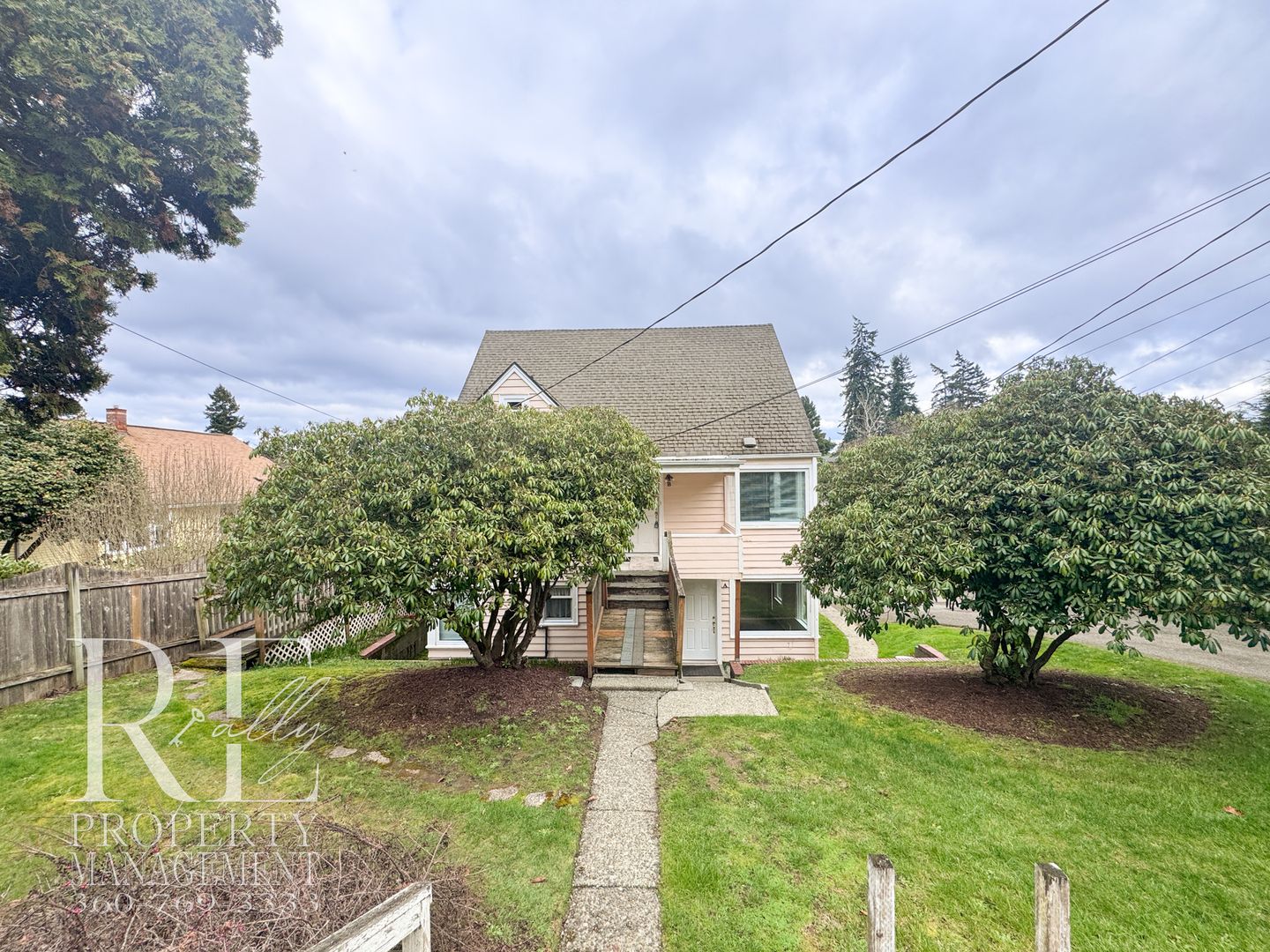 Bremerton Multiplex: 1540 N Callow Ave - Unit B