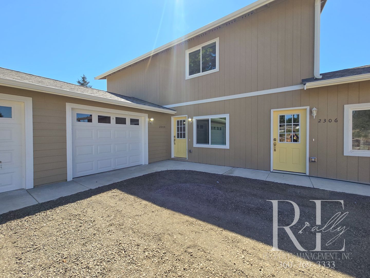 Port Orchard Townhome: 2304 SE Lund Ave