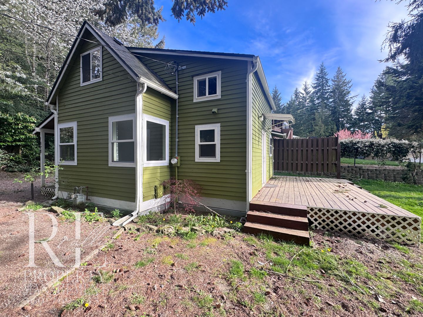 Bremerton House: 1823 NE Rustic Ln