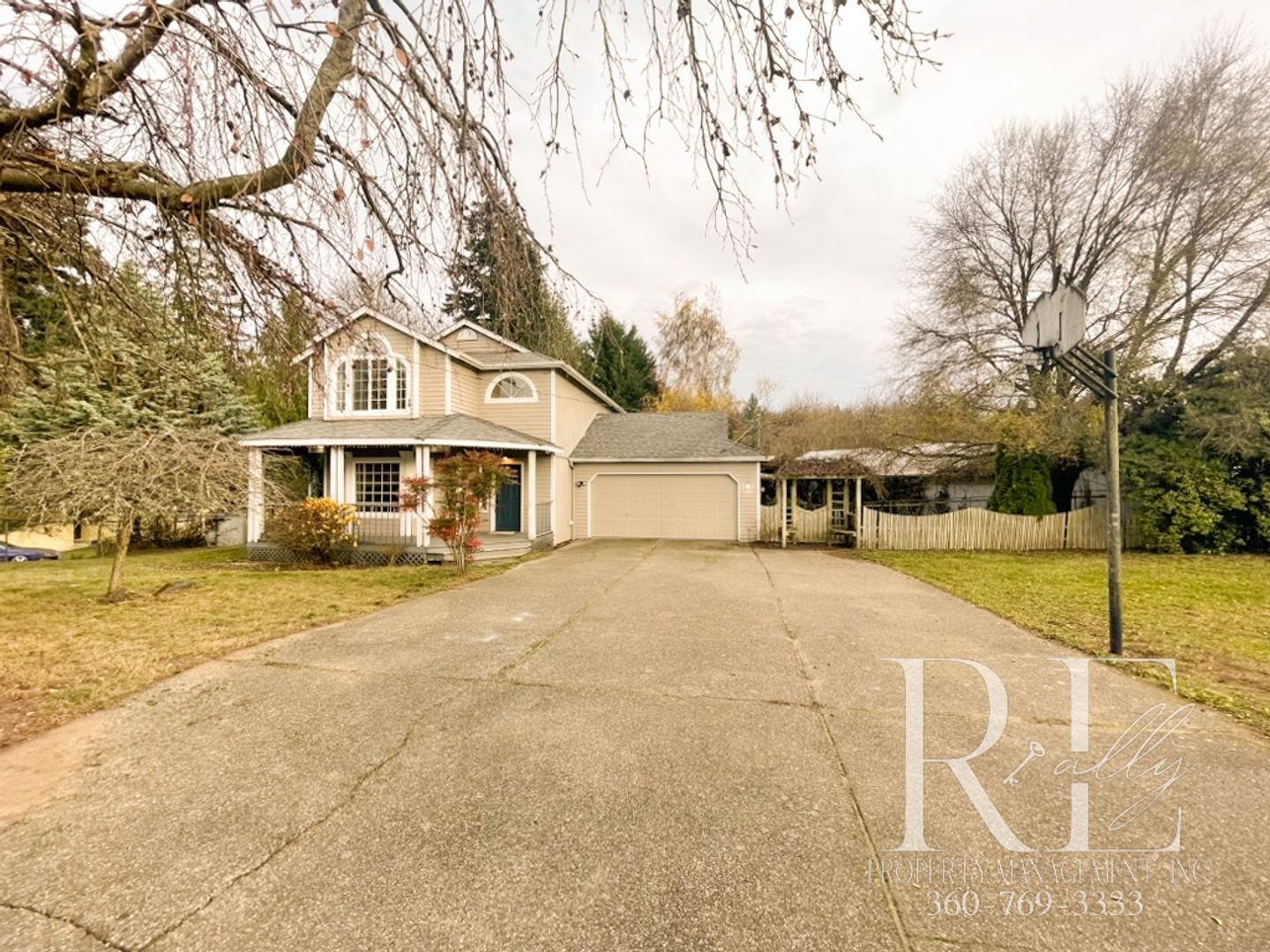 Port Orchard House: 2745 McKinley Pl SE
