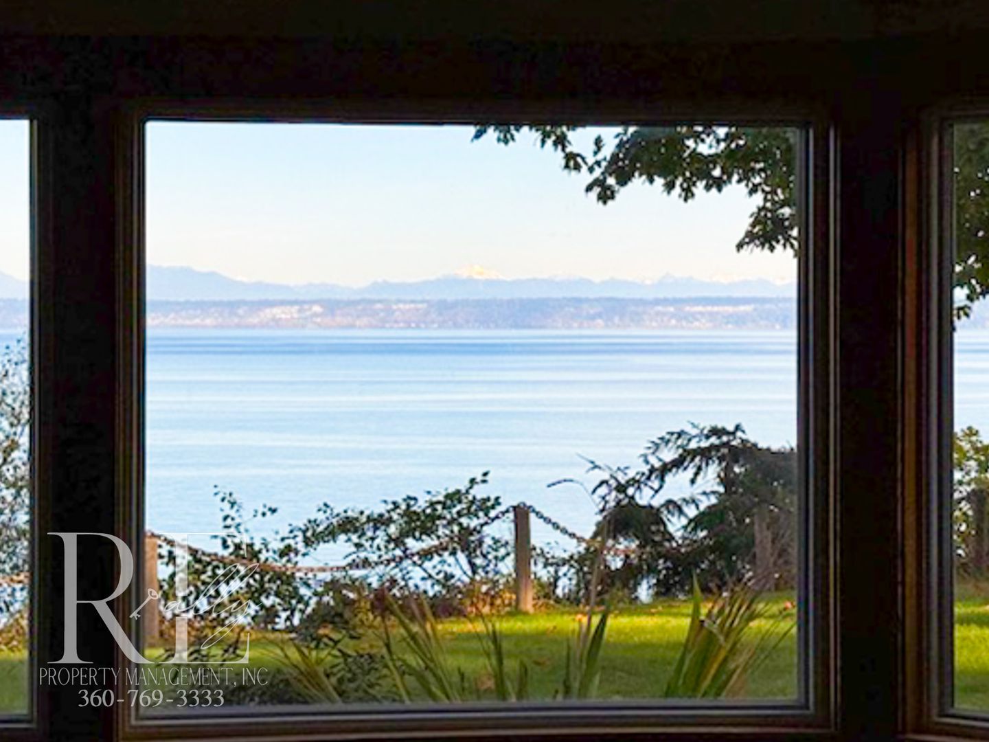 Kingston House: 31710 Sunrise Beach Ct NE