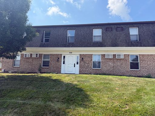 Updated 2nd Floor Apartment in West Carrollton – photo 1