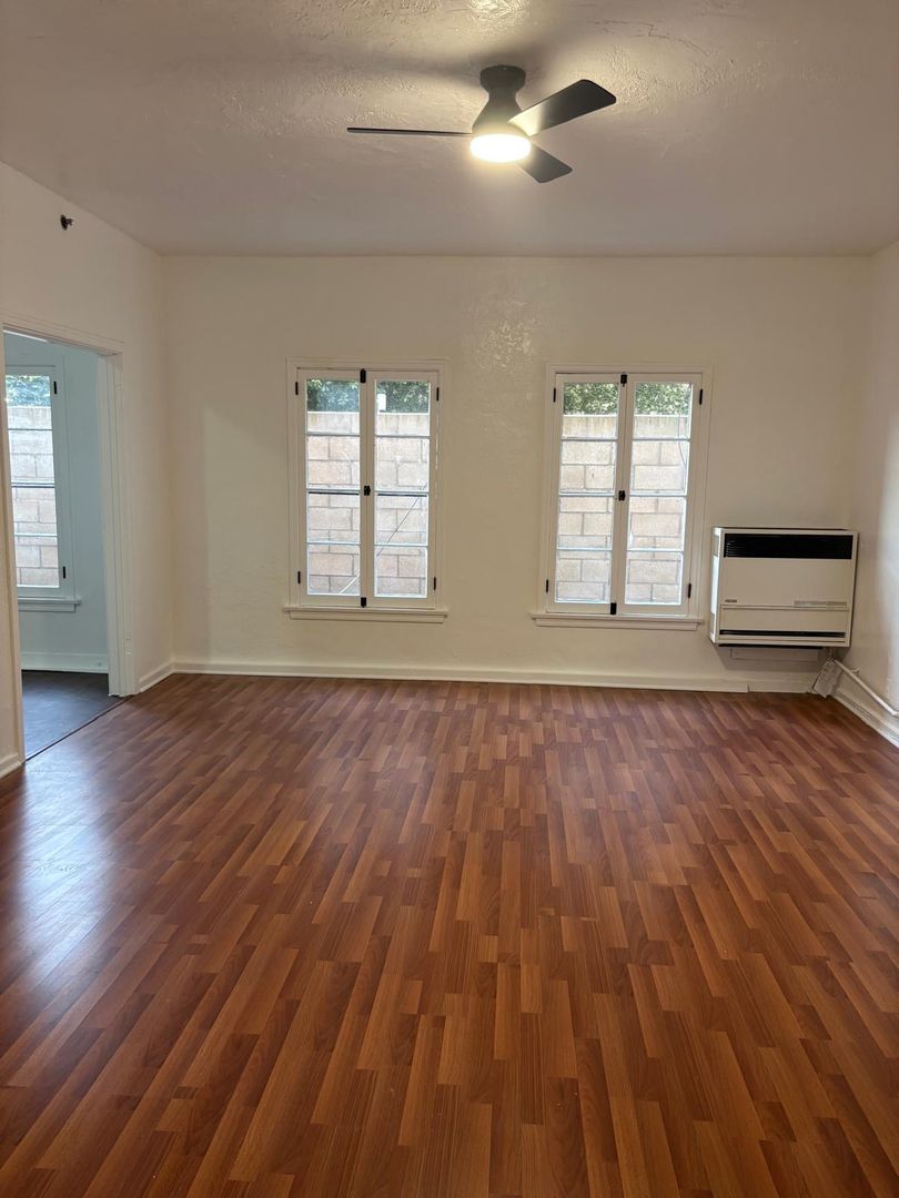 Glendale Apartment: 512 - 516 S. Glendale Ave