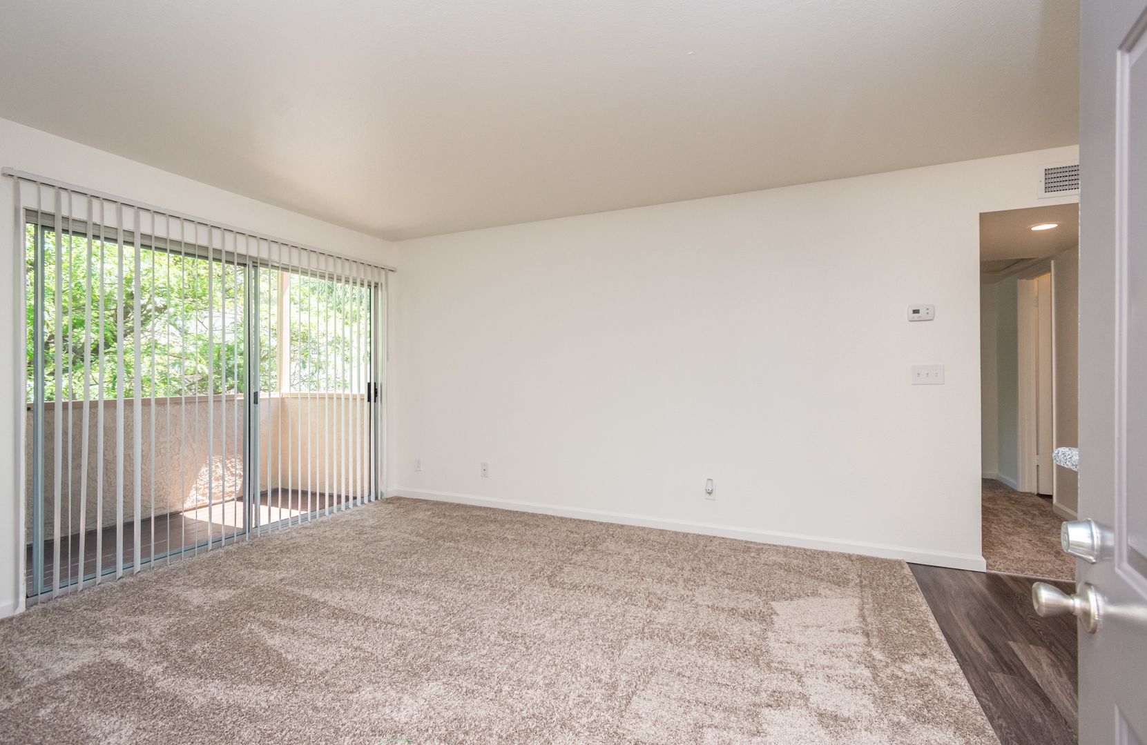 Sacramento Apartment: 7826 Center Parkway