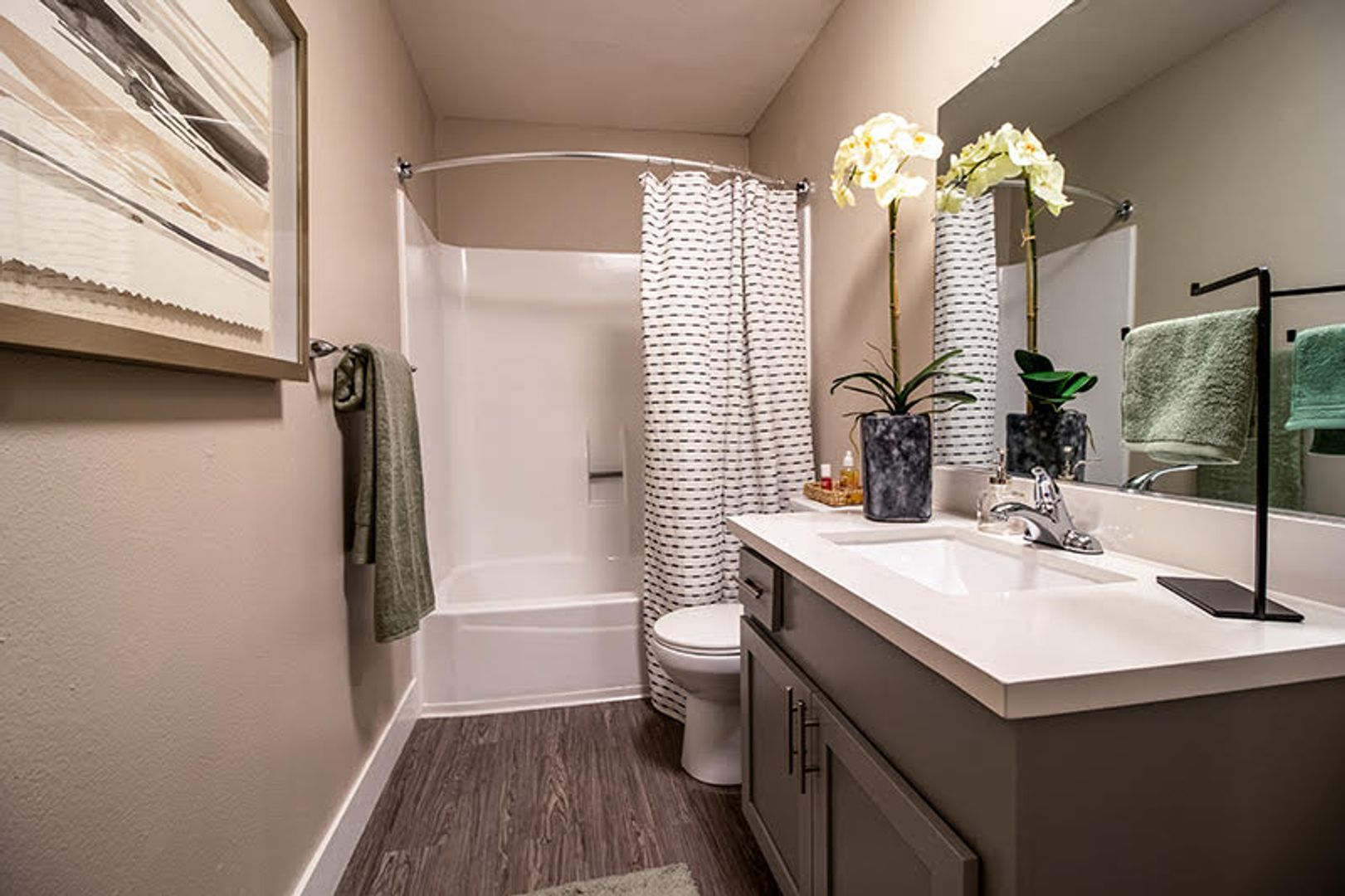 Sacramento Apartment: 2257 Hurley Way