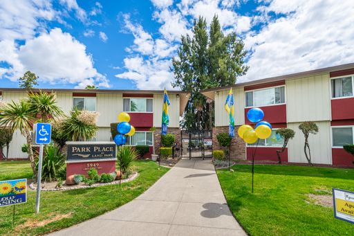Park Place at Land Park – photo 1