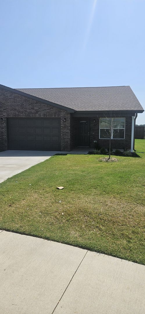 Bentonville Multiplex: Mason Valley Townhomes