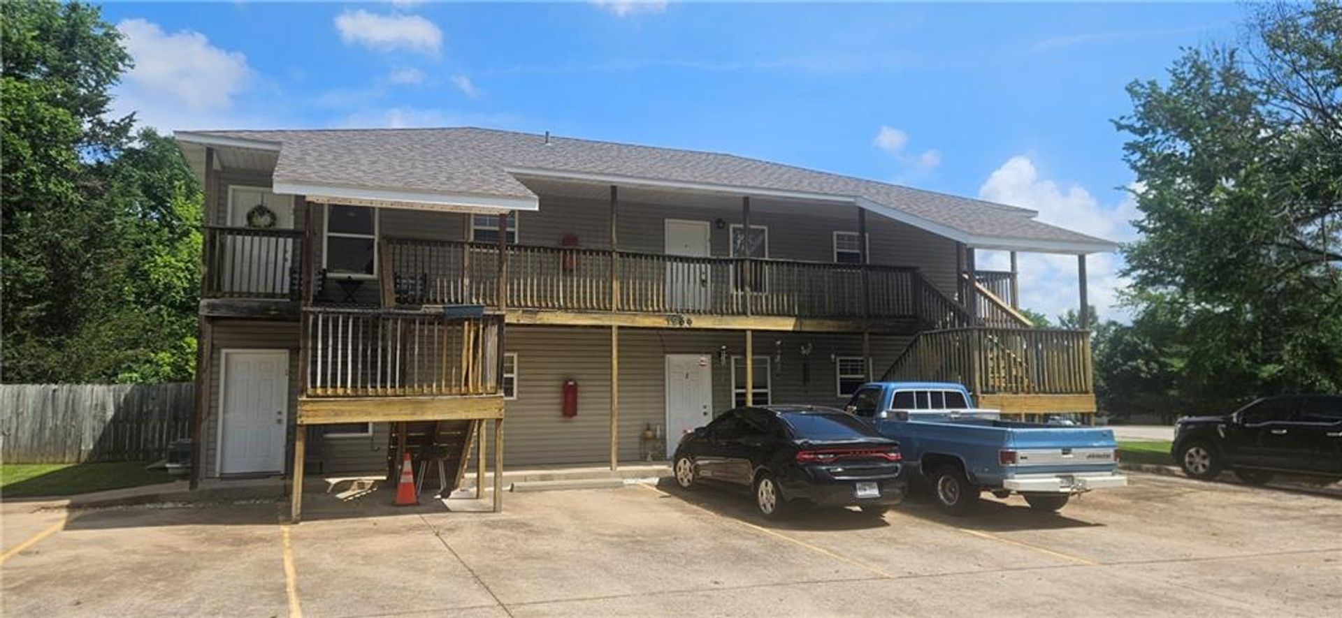 Fayetteville Apartment: 1983 Razorback Rd