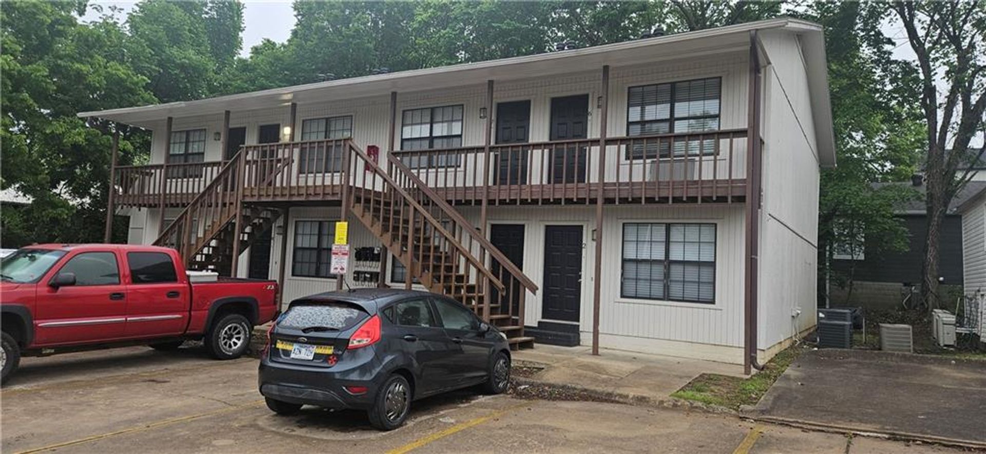 Fayetteville Apartment: 628 N Whitham