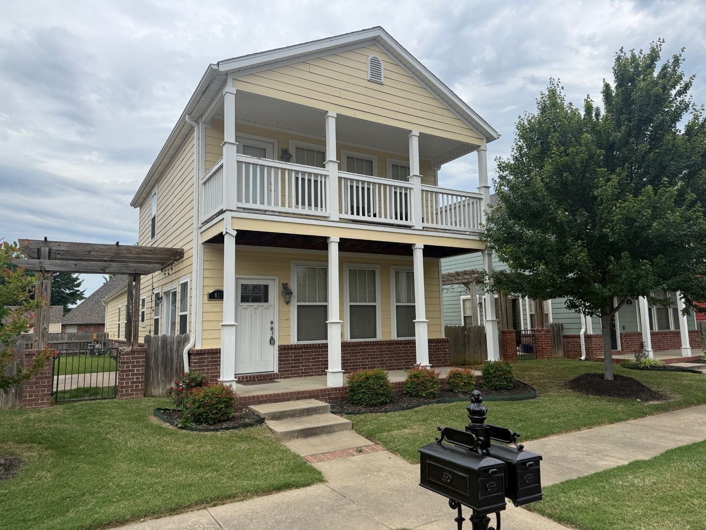 Fayetteville House: 637 Longfellow